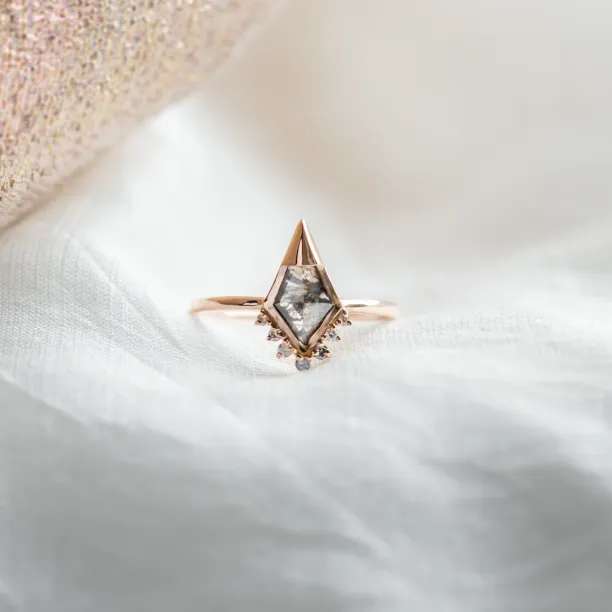 Unusual engagement ring with salt and pepper diamond and side diamonds ADIRA Image