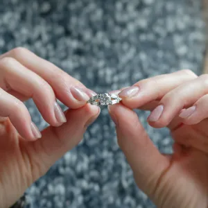Luxury atypical ring with moissanites GINNY Thumbnail