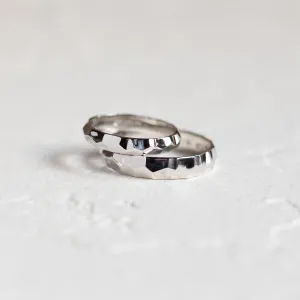 Unusual wedding rings with a shiny ESTELA Thumbnail