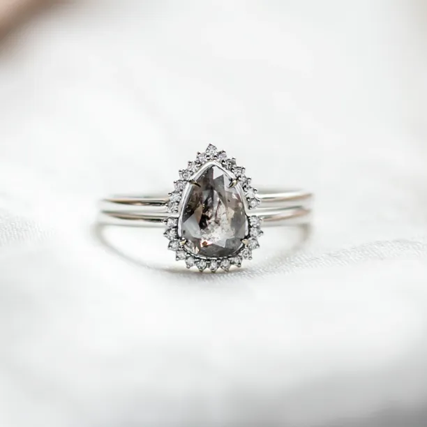 Engagement set of rings with diamonds ASHLEY Image