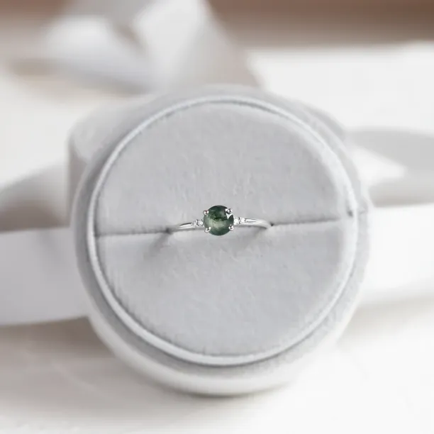 Unusual engagement ring with moss agate and diamonds CAMILA Image