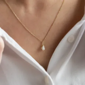 Gold necklace with pear moissanite NAOMI Thumbnail