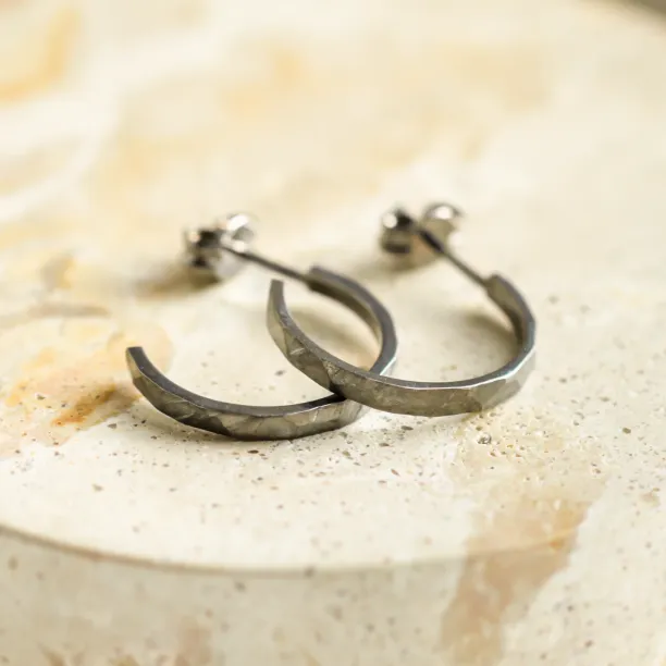 Black hoop earrings LIV  Image