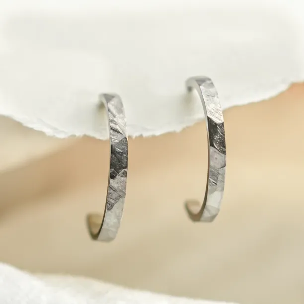 Black hoop earrings LIV  Image