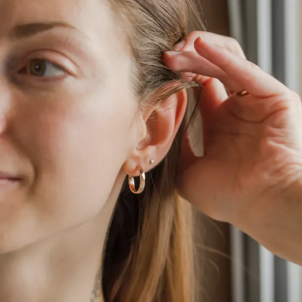 Gold circle earrings with irregural shape BREE  Image