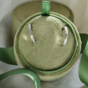 Gold circle earrings with hammered surface ISLA Thumbnail