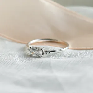 Original engagement ring with moissanite GLOW Thumbnail