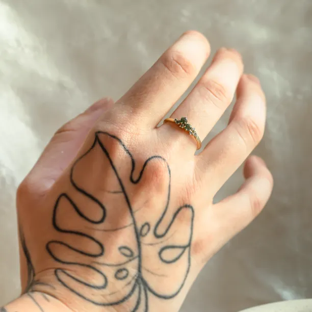 Cluster ring with moss agates and salt and pepper diamonds EVE Image