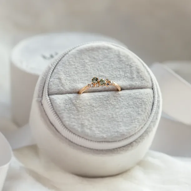 Cluster ring with moss agates and salt and pepper diamonds EVE Image