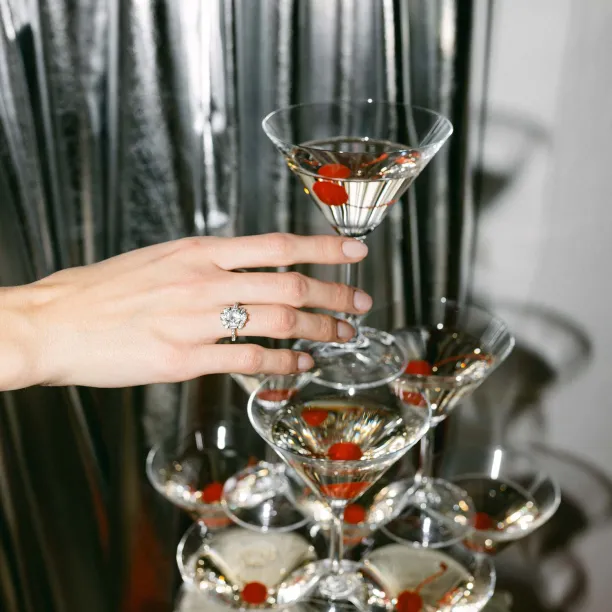 Luxury engagement ring with moissanites SHINY Image