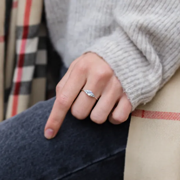 Gold engagement ring with moonstone DARLEEN Image