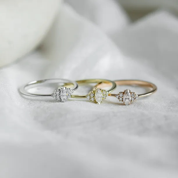 Romantic engagement ring with diamonds MILLIANA Image