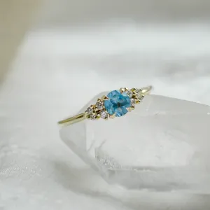 Gold ring with Swiss blue topaz and diamonds LUCIDE Thumbnail