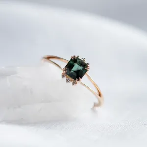 Gold ring with teal sapphire and diamonds ESMÉ Thumbnail