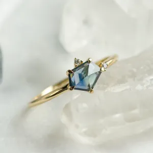 Gold ring with asymmetric sapphire SIGNIFICA Thumbnail