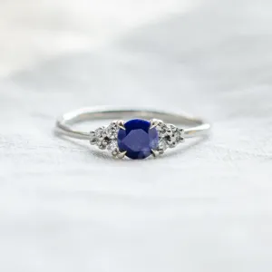 Gold ring with central lapis lazuli and diamonds ROYAL Thumbnail