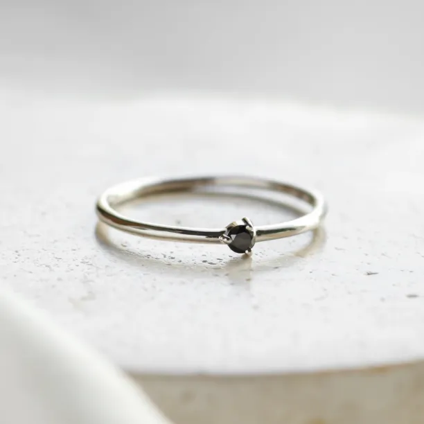 Martini ring with black diamond CAREY Image