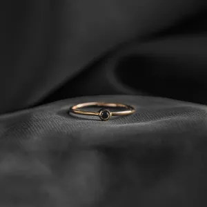 Minimalist ring with black diamond BLAIZE Thumbnail