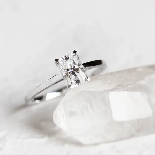 Minimalist engagement ring with moissanite BAGI Image