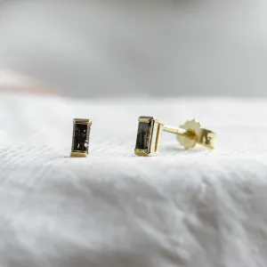 Minimalist earrings with baguette salt and pepper diamonds LOFI Thumbnail