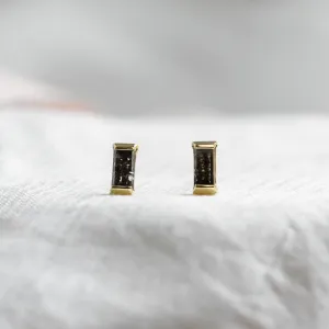 Minimalist earrings with baguette salt and pepper diamonds LOFI