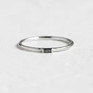 Gold ring with baguette salt'n'pepper diamond TORRE Thumbnail