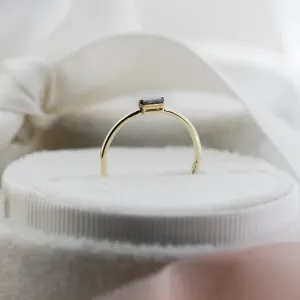 Minimalist ring with baguette salt'n'pepper diamond TASSI Thumbnail