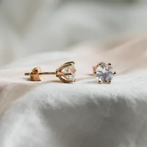 Stud earrings with white moonstone JULIET Thumbnail