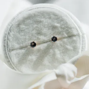 Stud earrings with blue topaz DENIM Thumbnail