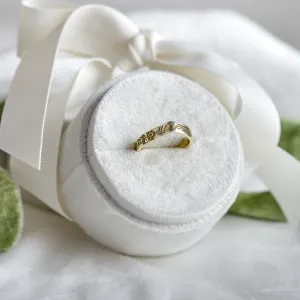 Curved wedding ring with floral motive LENNA Thumbnail
