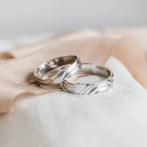 Original wedding rings with waves FIUME