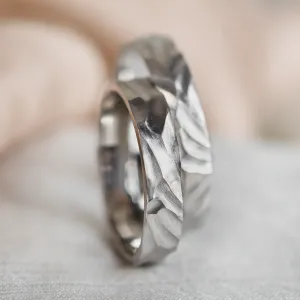 Gold engraved wedding rings ROCCIA Thumbnail