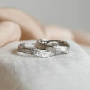 Irregular wedding bands with moon surface MUSK Thumbnail
