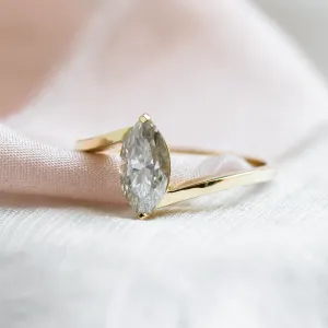Elegant ring with marquise moissanite CHARLOTTE Thumbnail