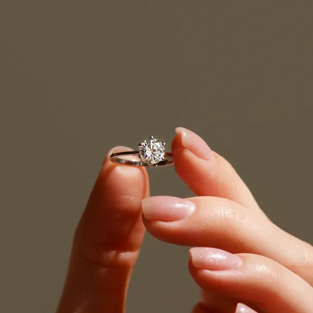 Luxury engagement ring with lab grown diamond OLLAF Image