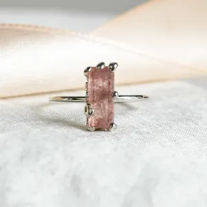 Unusual ring with strawberry quartz ROSA Thumbnail
