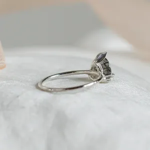 Organic ring with rutilated quartz ODIN Thumbnail