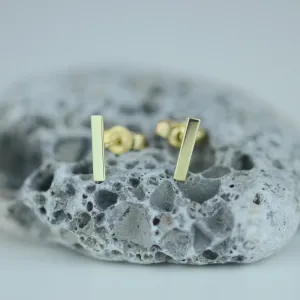 Minimalist earrings in yellow gold MINA Thumbnail