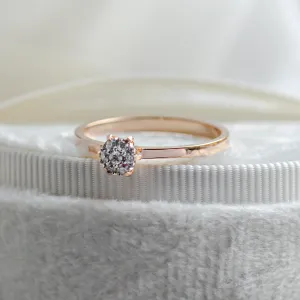 Pavé engagement ring with moissanites LUCY Thumbnail