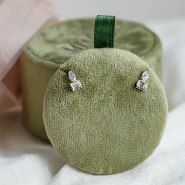 Earrings with baguette and marquise moissanites NANTES Image