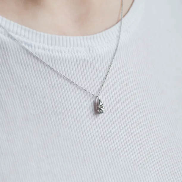 Necklace with unusual salt and pepper diamonds GEORGINA Image