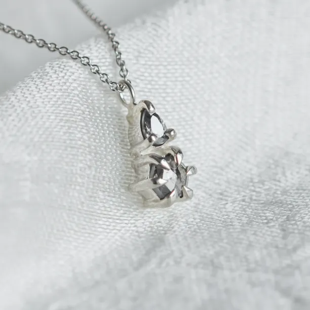 Necklace with unusual salt and pepper diamonds GEORGINA Image