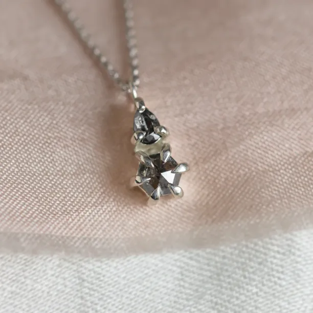 Necklace with unusual salt and pepper diamonds GEORGINA Image