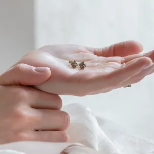 Romantic earrings with salt and pepper diamonds AURA Thumbnail