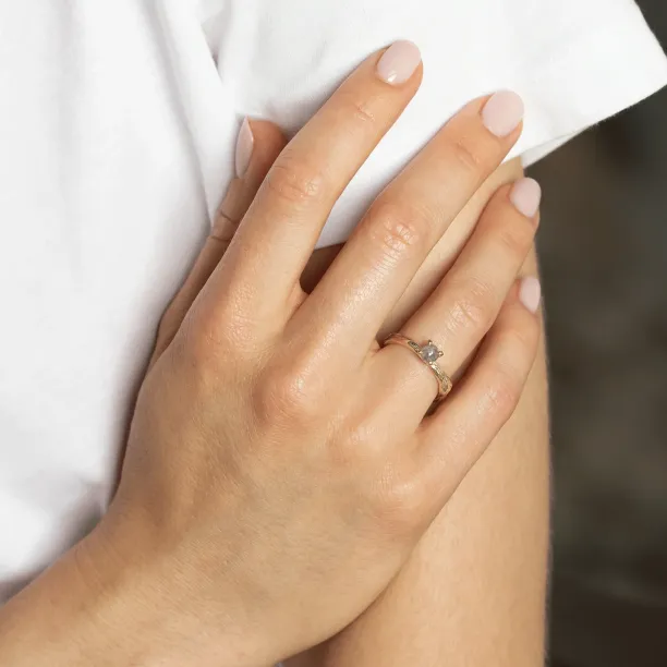 Branch ring with salt and pepper diamond DREMO Image