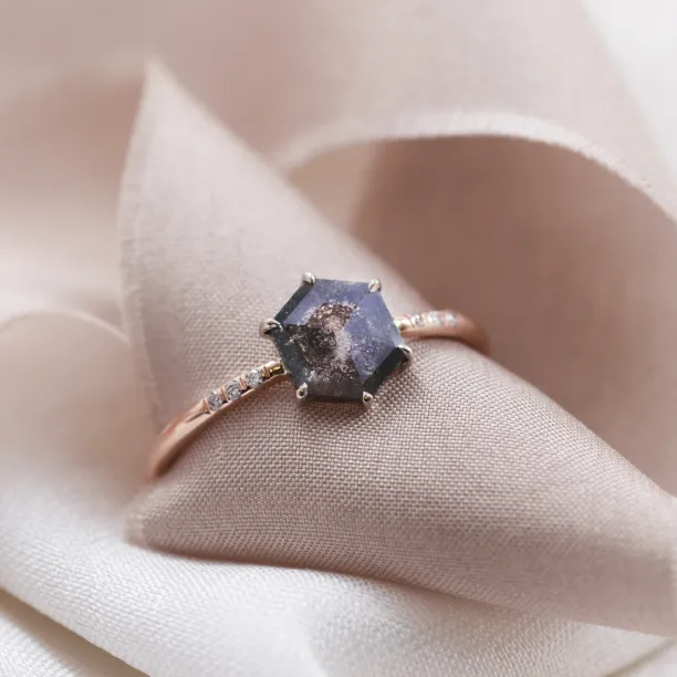 Gold ring with hexagon salt and pepper diamond REVEL Image