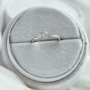 Gold engagement ring with pavé moissanites BOOGIE Thumbnail
