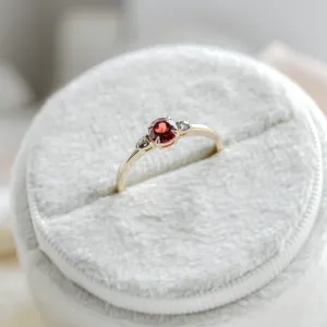 Gold ring with garnet and salt and pepper diamonds DRAGON Thumbnail