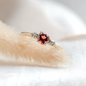 Gold ring with garnet and salt and pepper diamonds DRAGON Thumbnail