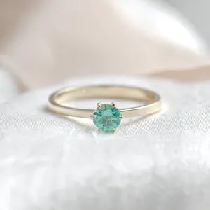 Gold engagement ring with emerald JADE Thumbnail